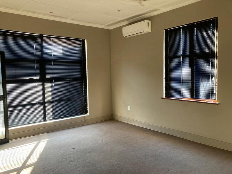 To Let Commercial Property for Rent in Mill Park Eastern Cape